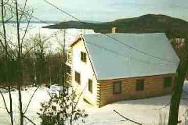 Luxury Log Cabin Overlooking Moosehead