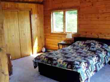 Luxury Log Cabin Overlooking Moosehead
