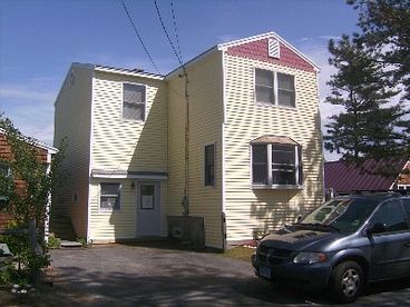 Front of cottage from the street