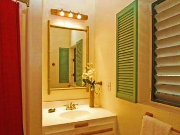 Plantation Style Bath