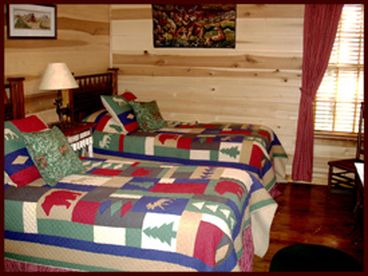 Deer Lodge Twin Bedroom