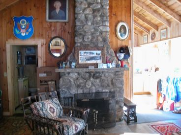 Fireplace
Full Bath on Left
Kitchen on Right