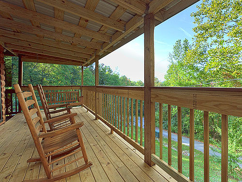 Majestic Memories Beautiful Log Cabin in Gatlinburg, TN