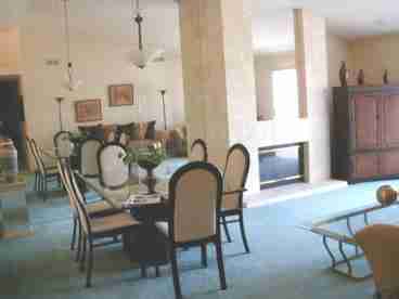 Luxury 3 Bedroom, 2.5 Bath condo, 2 car garage, private, , spacious (1700 sf +), 1 King, 1 queen bed, 1 queen foldout sofa or two twin beds, Cable including HBO, 4 T.Vs, 3 VCRs, Stereo/CD, Fire Place, Microwave, Washer/Dryer, Fully Furnished, Panoramic views of Mountains and side view of lake and pool, Beautifully furnished, BBQ,...