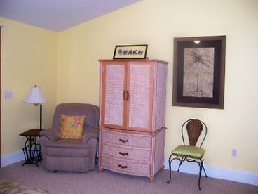 SPRING SPECIALS: 150 paces 2 BEACH btwn 2 pools/Tennis * Dog Friendly Beach