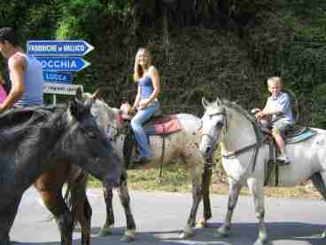 Horseback riding in Pascoso 