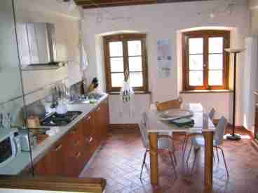 The kitchen/living
