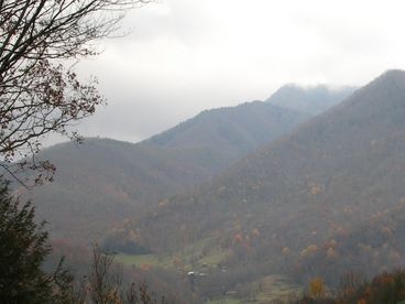 Rock your stress away on the oversize front porch w/rockin chairs and look at the view!