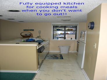 Fully equipped kitchen to prepare meals when you don\'t want to go out!!
