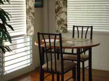 Plantation Bungalow Relax on the Lanai in Hawaiian Style