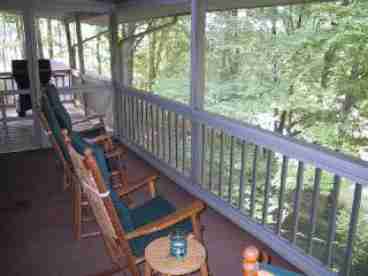 Screened Porch