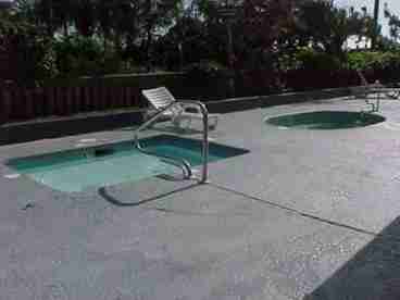 Oceanfront Fantastic Amenities!