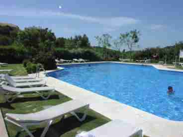 The Heated Swimming Pool!!