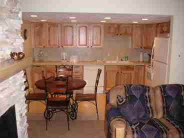 This newly remodeled kitchen and dining area has everything you need to enjoy your 3 square meals a day!