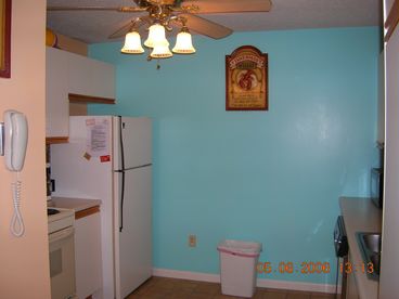 Fully Equipped Modern Kitchen