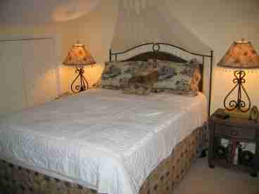Hemingway Room