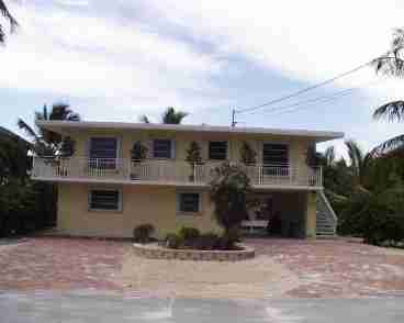 2 level house
