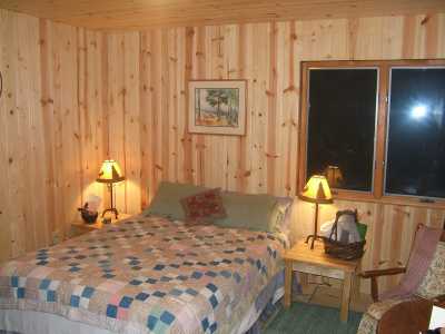 Bedroom 3 queen size bed