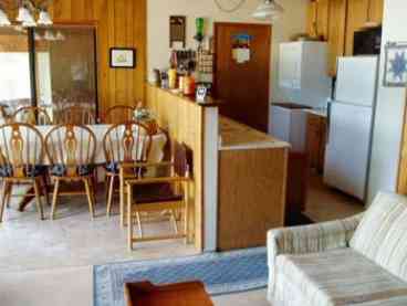 Truckee vacation rental, dining Room & kitchen