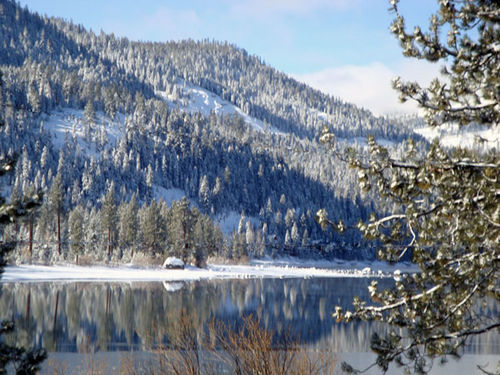 Winter has come to Donner Lake vacation cabin rental