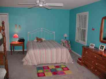 Upstairs bedroom