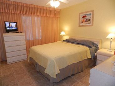 Beachside Getaway..  Best Value 2 Bedroom on A1A