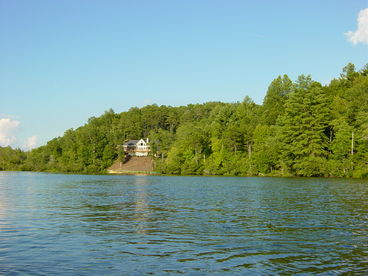 The lake has a dock, we have a privacy gate to the property and 3 kayaks to enjoy