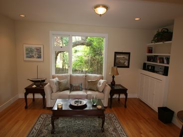 Den with double doors, full closet, and tv. Easily converts to 4th bedroom with full bath right around the corner.
