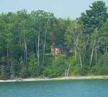 Nautic Bay Oceanfront Cottage