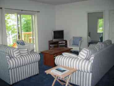 Nautic Bay Oceanfront Cottage