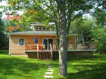 Nautic Bay Oceanfront Cottage