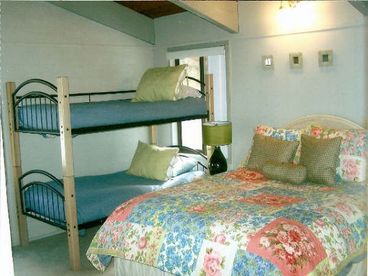 Queen Bedroom
