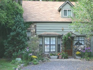 Willowbrook Cottage Nest