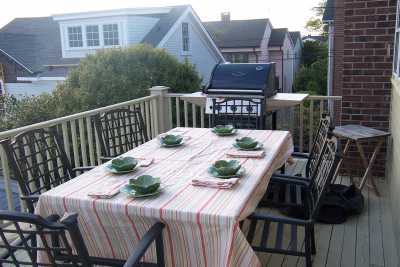 Deck dining