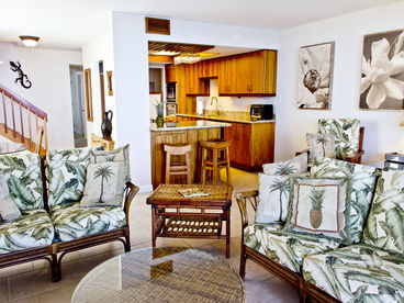 Living Room & Kitchen of Kailua Kona Hawaii Vacation Rental Beach House