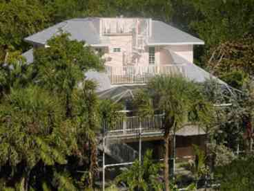 View Captiva Breeze  Luxury Old Florida