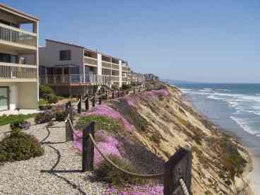 View Solana Beach  Tennis Club