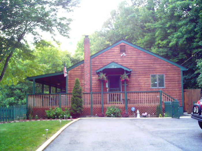 View Clayton Lake Mountain Home