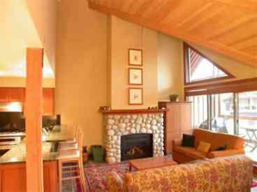 View Whistler Village Accommodation