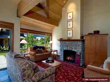 View Whistler Village Accommodation