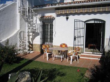 View Luxury 2 Bedroom Bungalow Nerja