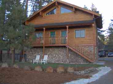 View KILLER  LAKE and MOUNTAIN  LOCATION