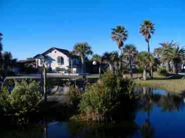 View Luxury Mansion On The Intracoastal
