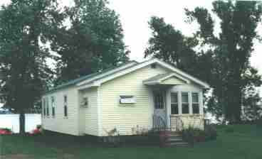 View Cottage Directly on Lake Champlain