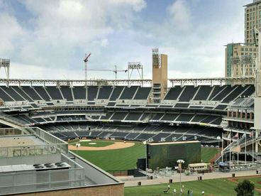 View 2BR2BA AMAZING DOWNTOWN BALLPARK