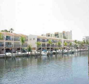 View ISLAMORADA  FUTURA YACHT CLUB