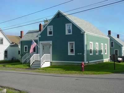 View The 1842 Bates House