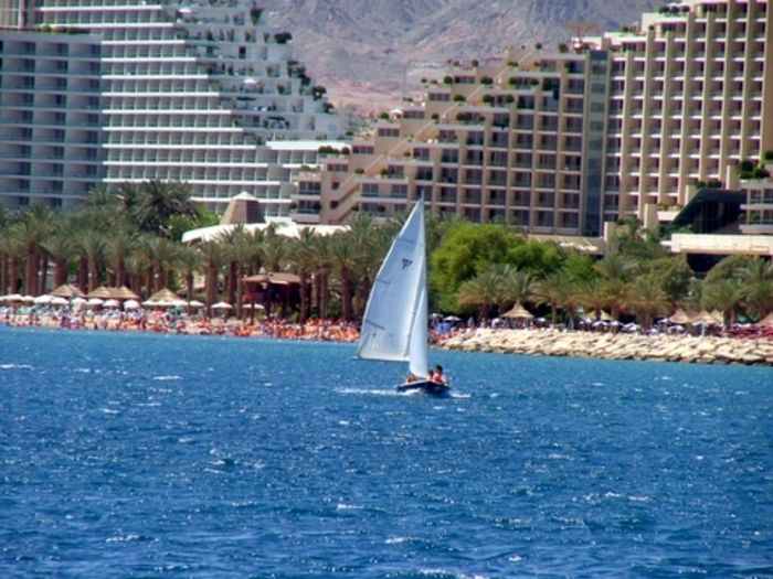 View Charming Apartment on the Red Sea