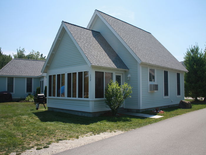 Wells, Maine Summer Village Resort Cottage 152