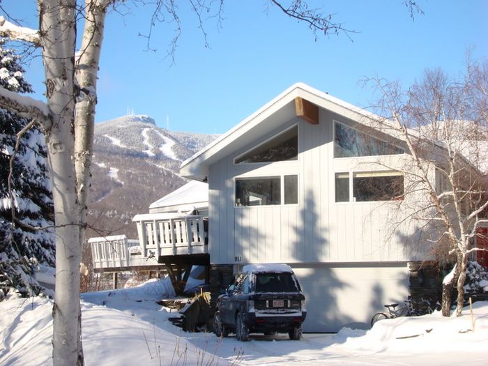 View Magnificent 6 BR Luxury Stowe Chalet